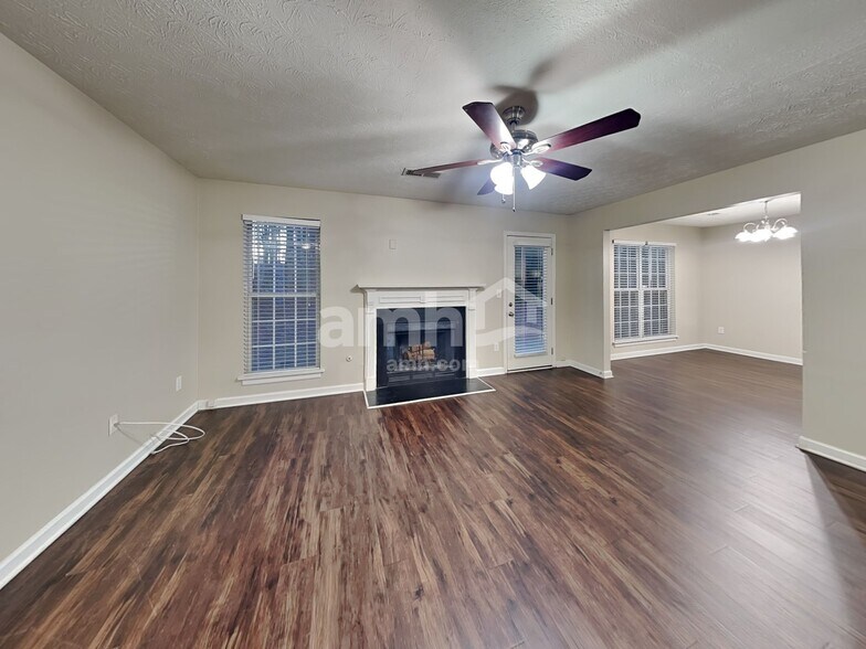 Building Photo - 3533 Shortleaf Run