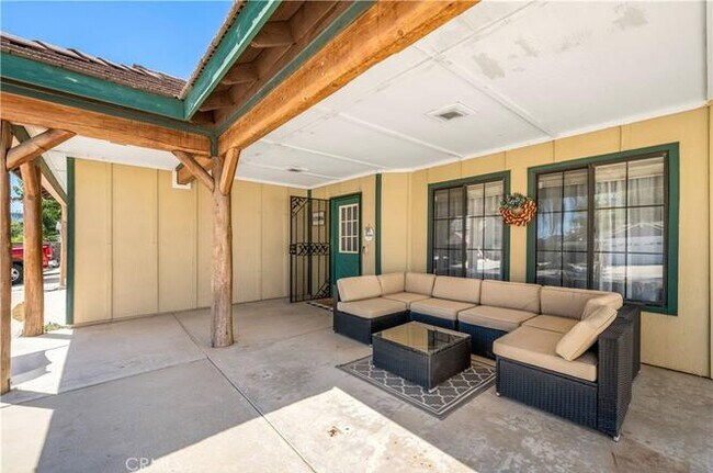 Building Photo - 22506 Spur Brook Dr