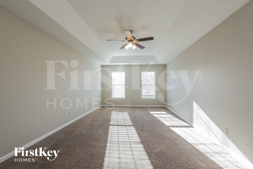 Building Photo - 7804 Conifer Cir