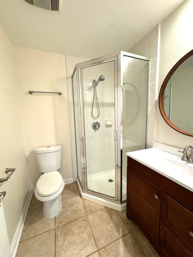 Building Photo - Spacious Guest Cottage in rural Moorpark