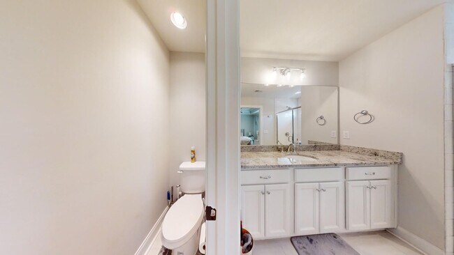 Building Photo - 2807 Rdg Crst Ct