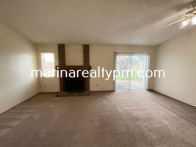 Building Photo - 2 bed 2 bath single family home in established neighborhood in City of Suisun