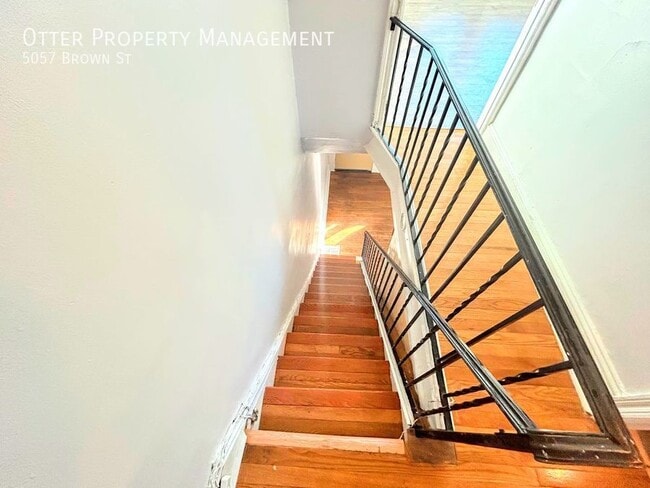 Building Photo - 5057 Brown St