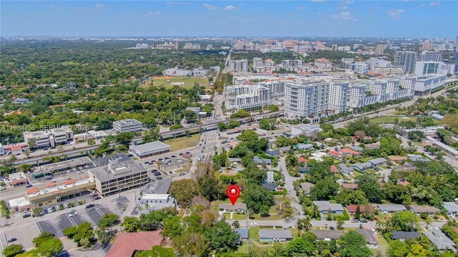 Building Photo - 255 Grant Dr