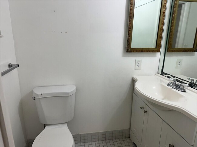 Building Photo - 3090 NW 46th Ave