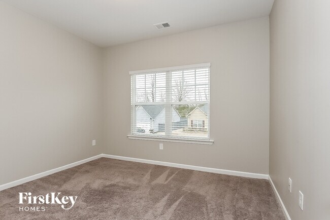 Building Photo - 118 Cherokee Reserve Cir