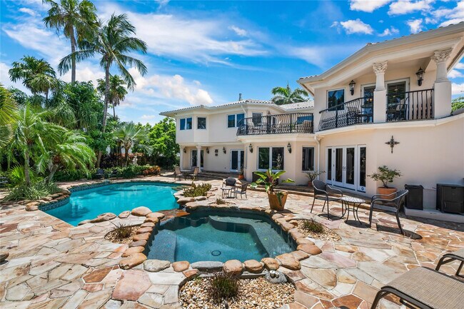 Building Photo - 1600 S Ocean Dr