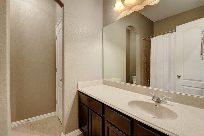 Building Photo - 332 Oyster Creek