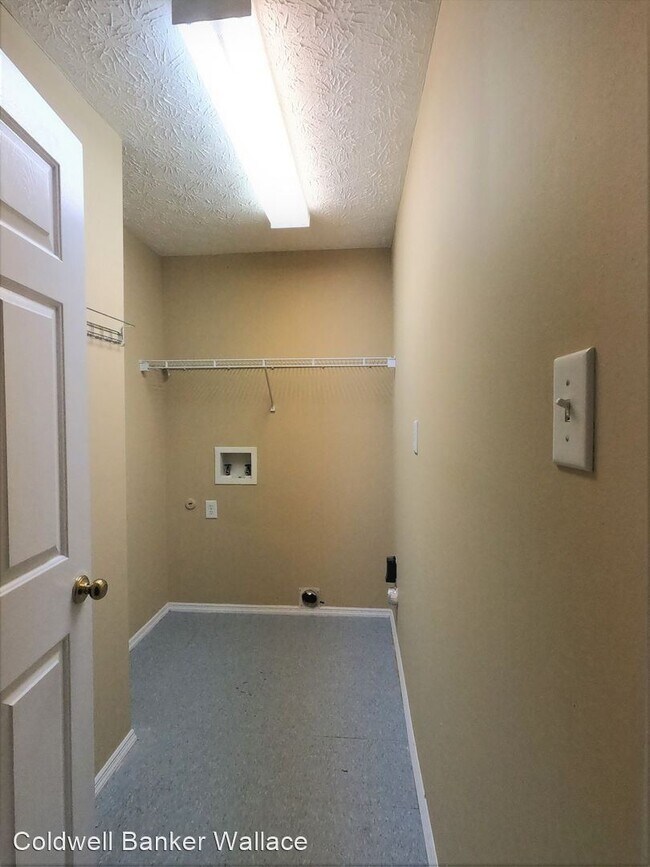 Building Photo - 809 Ashley Michelle Ct