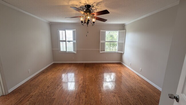 Building Photo - Luxury Gated Community Beautiful 3-Bedroom 2.5 Bath