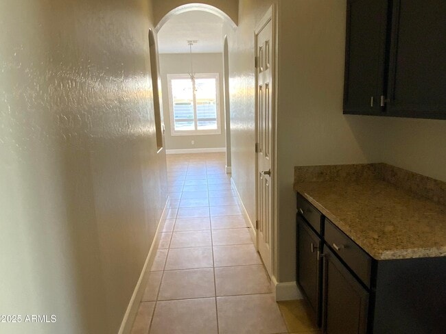 Building Photo - 6204 E Phelps Rd