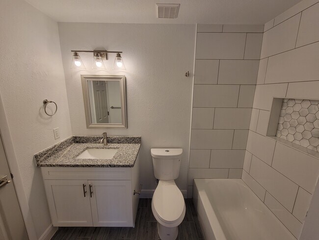 Building Photo - 455 US-19 ALT