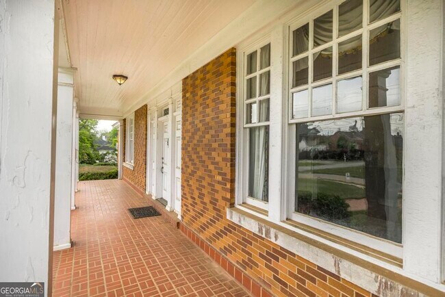 Building Photo - 62 Indian Springs Dr