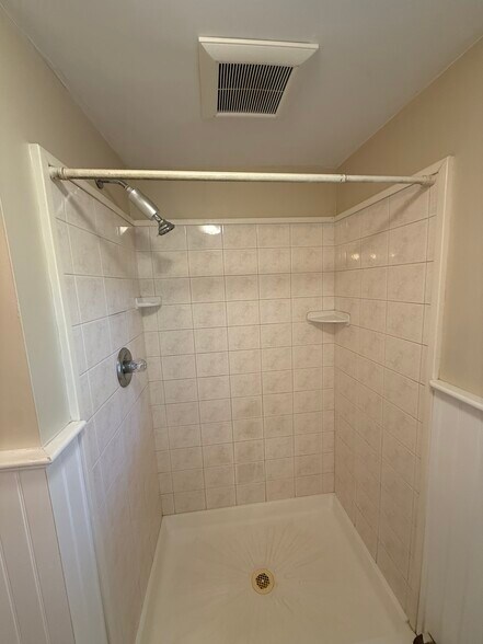 Building Photo - 21 Winter St