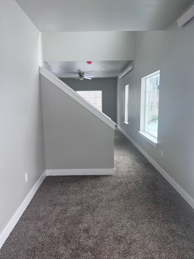 Building Photo - 3 BR townhouse in Victor, ID W/ Garage