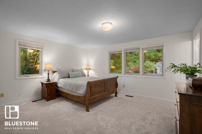 Building Photo - Beautiful 4 bedroom home in Palisades Neighborhood of Lake Oswego!