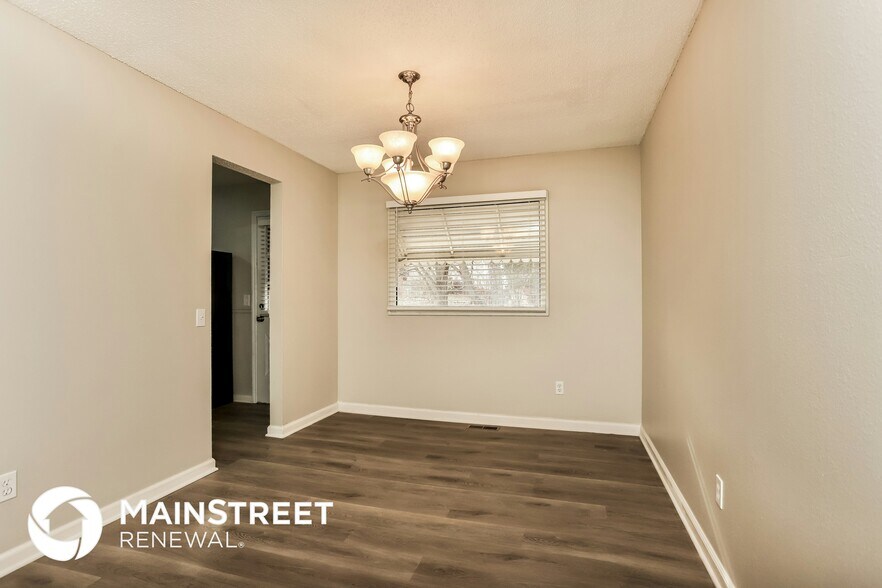 Building Photo - 5621 Wieland Dr