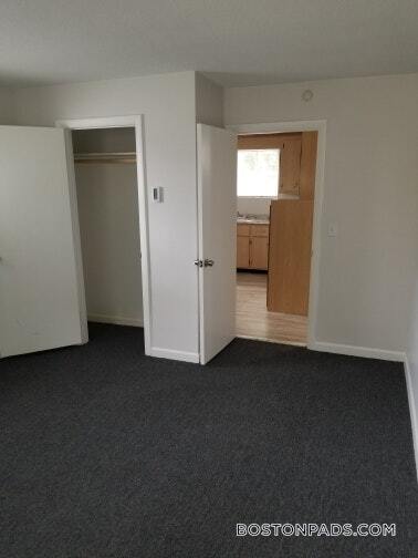 Building Photo - 5 Waldemar Ave