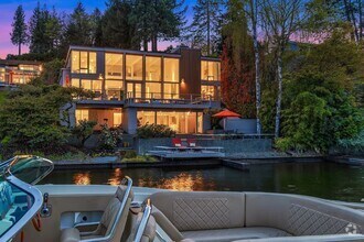 Building Photo - 3Bd/3.5Ba Mercer Island House