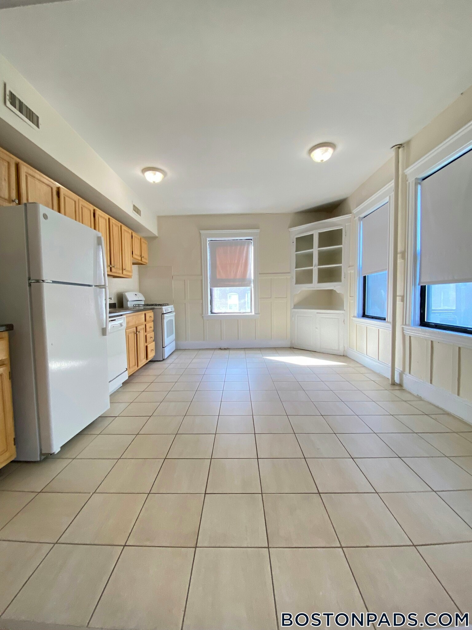 Building Photo - 26 Hamilton Rd