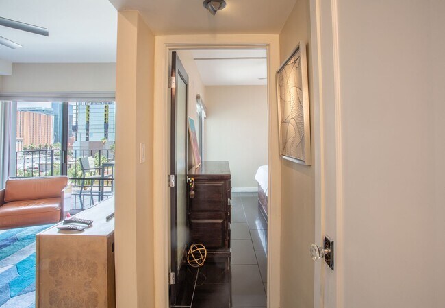 Building Photo - READY TO VIEW NOW! Gorgeous Downtown Phoen...