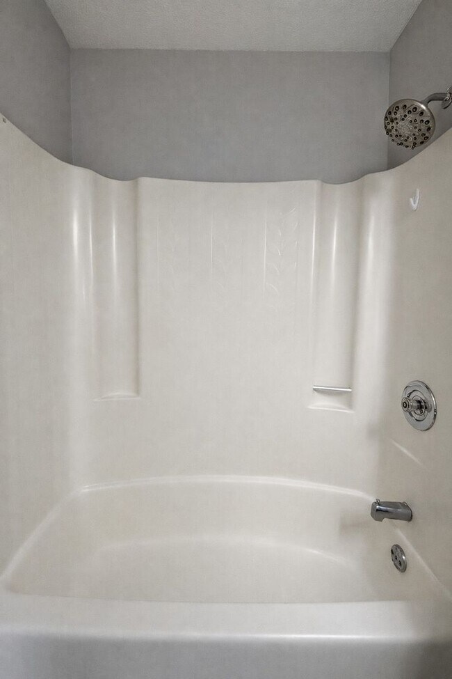 Building Photo - 1718/1720 SW Santa Barbara PL