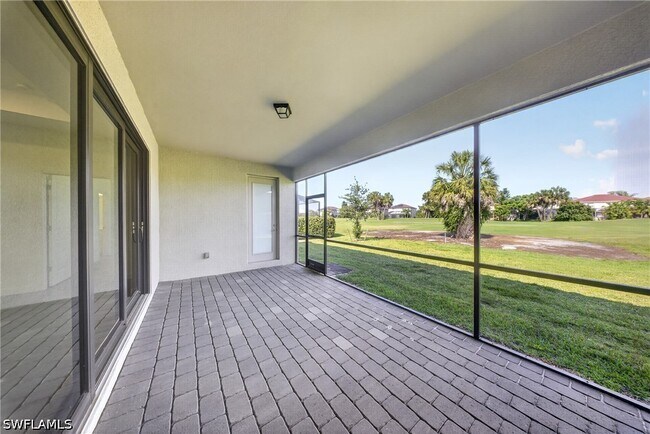 Building Photo - 1388 Birdie Dr