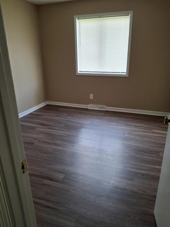 Building Photo - 226 Sunnydale Dr