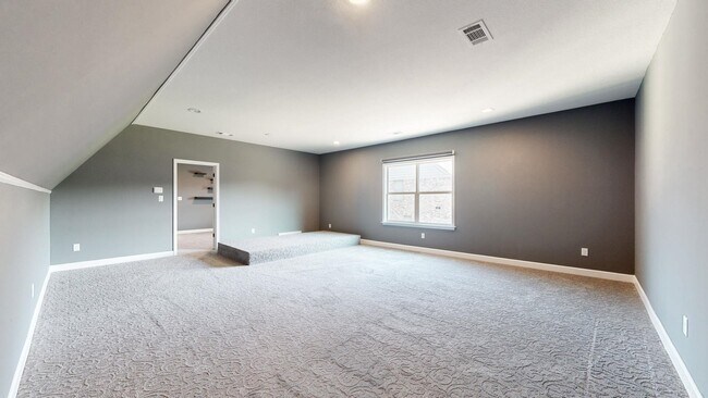 Building Photo - 4762 Magnolia Pk Cir W