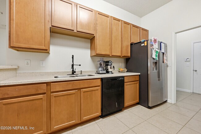 Building Photo - 13792 Herons Landing Way