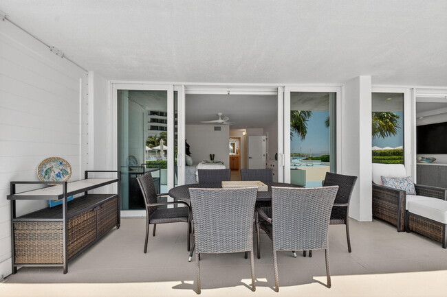 Building Photo - 3546 S Ocean Blvd