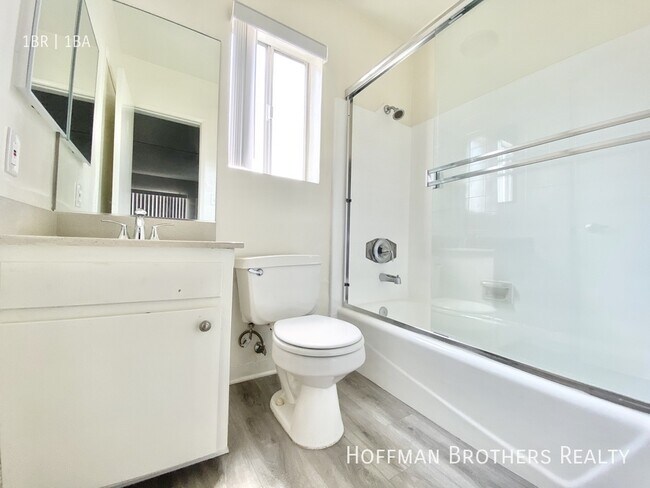 Building Photo - 1827 Butler Ave