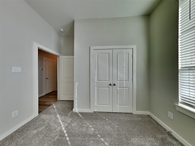 Building Photo - 2307 Cohorn Trl