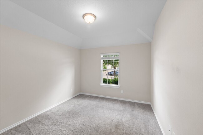 Building Photo - 25119 Sundance Park Ln