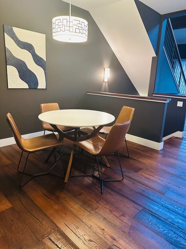 Building Photo - Experience Elevated Living with West Bay V...