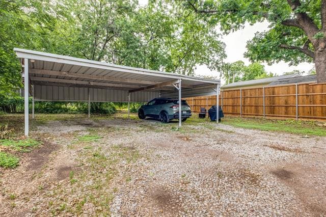 Building Photo - 2112 McMillan Ave