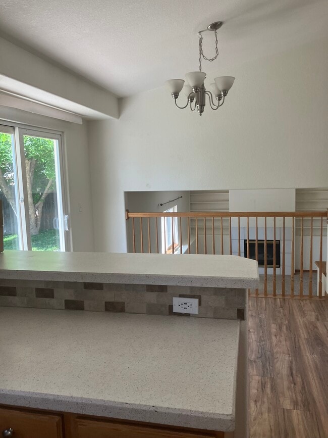 Building Photo - 160 Emilio Court