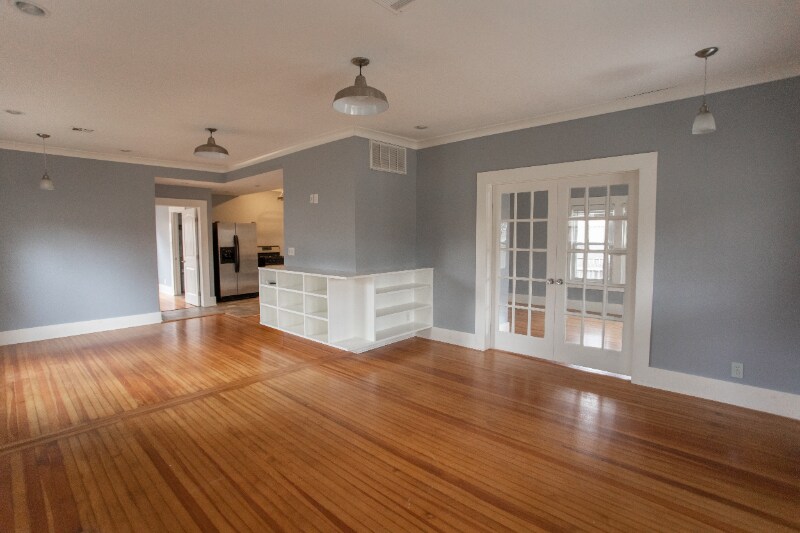 Building Photo - 1412 S St Louis Ave