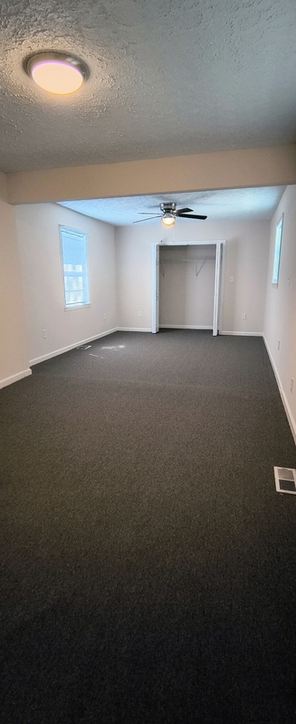 Building Photo - 4209 Canby Ln