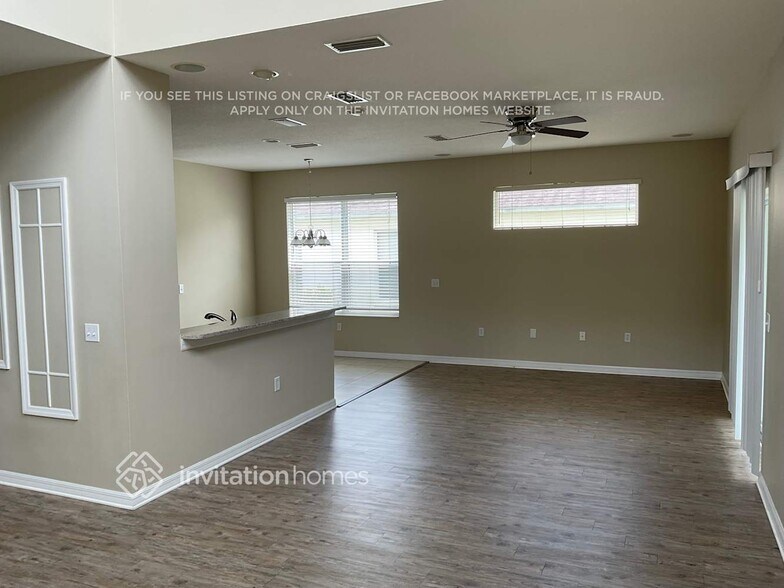 Building Photo - 6226 Blue Runner Ct