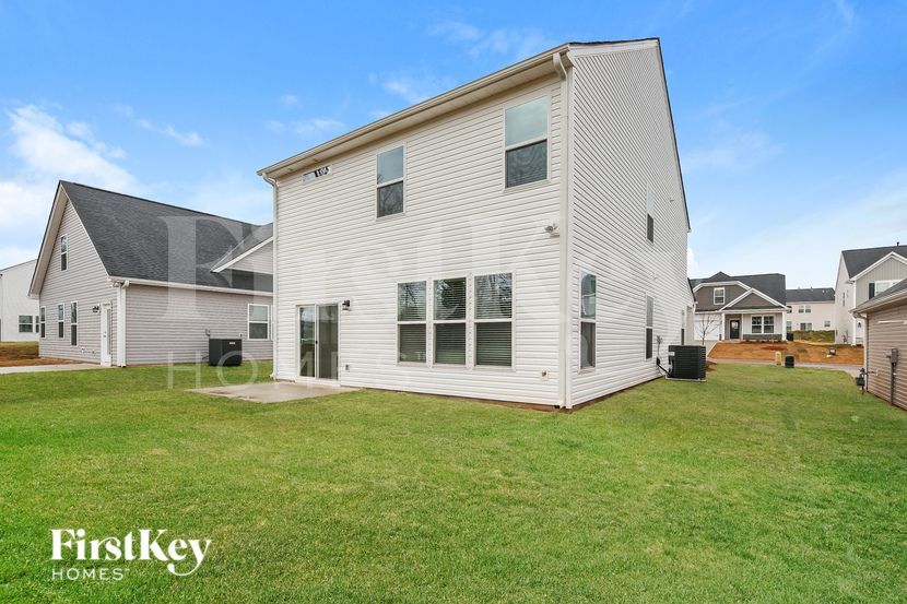 Building Photo - 116 Wild Lily Dr