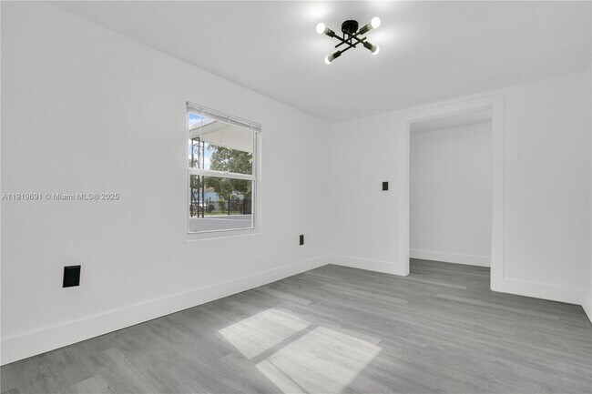 Building Photo - 575 NW 99th St