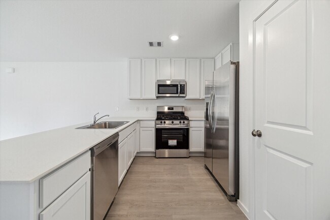 Building Photo - 17966 Valle Cupa Ln