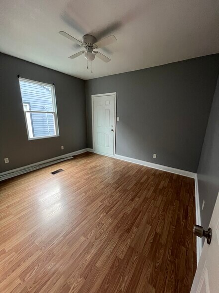 Building Photo - 2165 N Tonti St