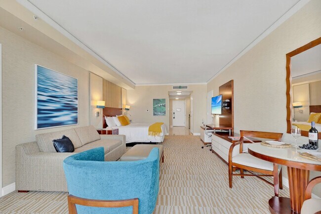 Building Photo - 18001 Collins Ave
