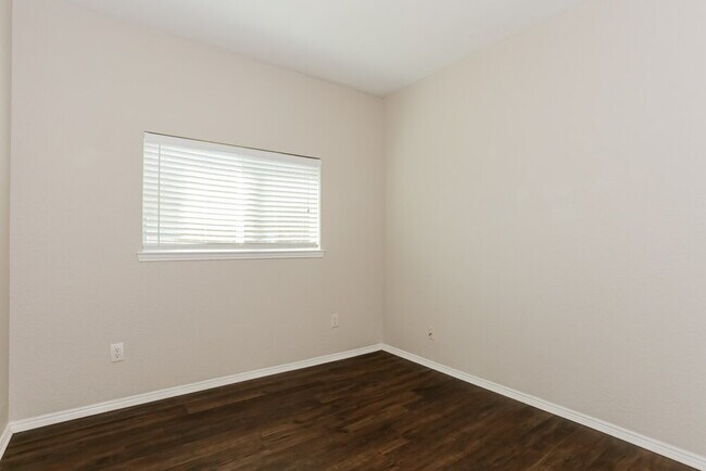 Building Photo - 412 San Lucas Dr