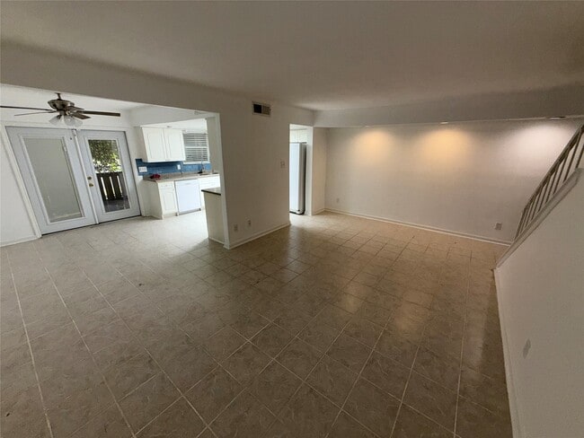 Building Photo - 5005 Georgi Ln