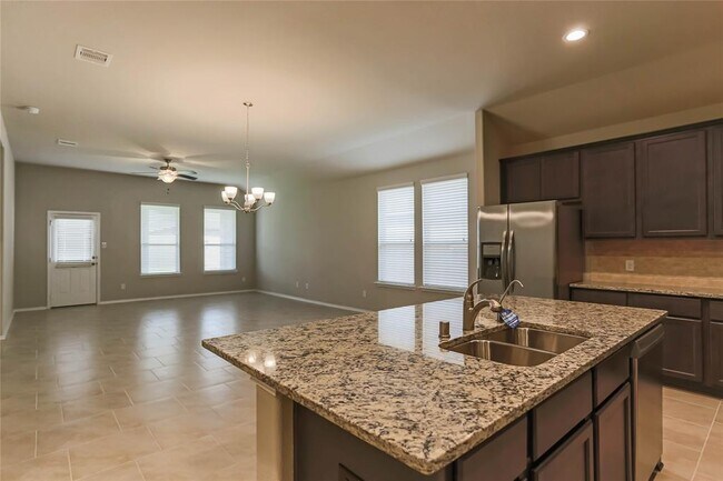 Building Photo - 23822 Piedmont Forest Dr