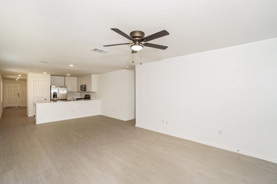 Building Photo - 11525 Chestnut Barr Dr