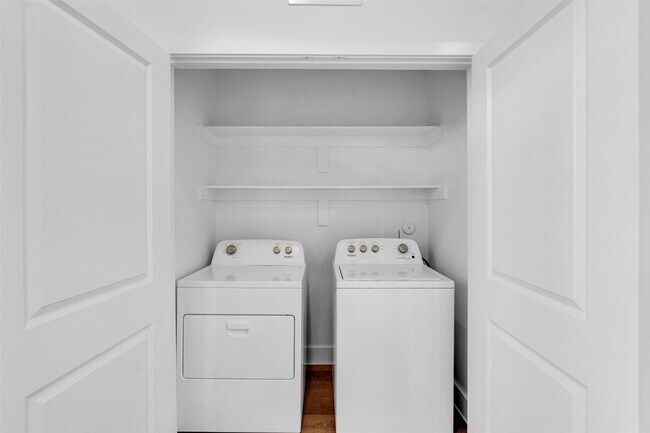 Building Photo - 1437 Soccer Dr